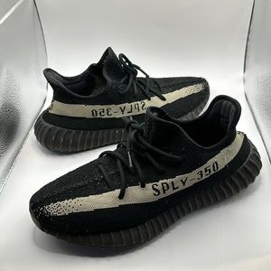 Yeezy Boost 350 V2 ‘Oreo’ 10.5